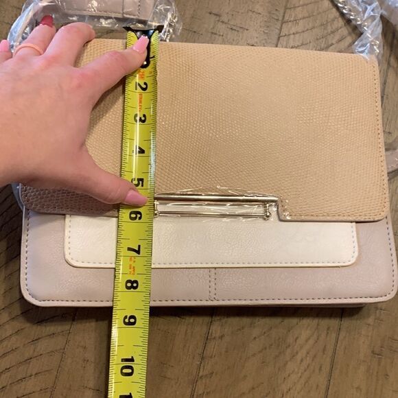 Danielle Nicole crossbody purse - Picture 15 of 15